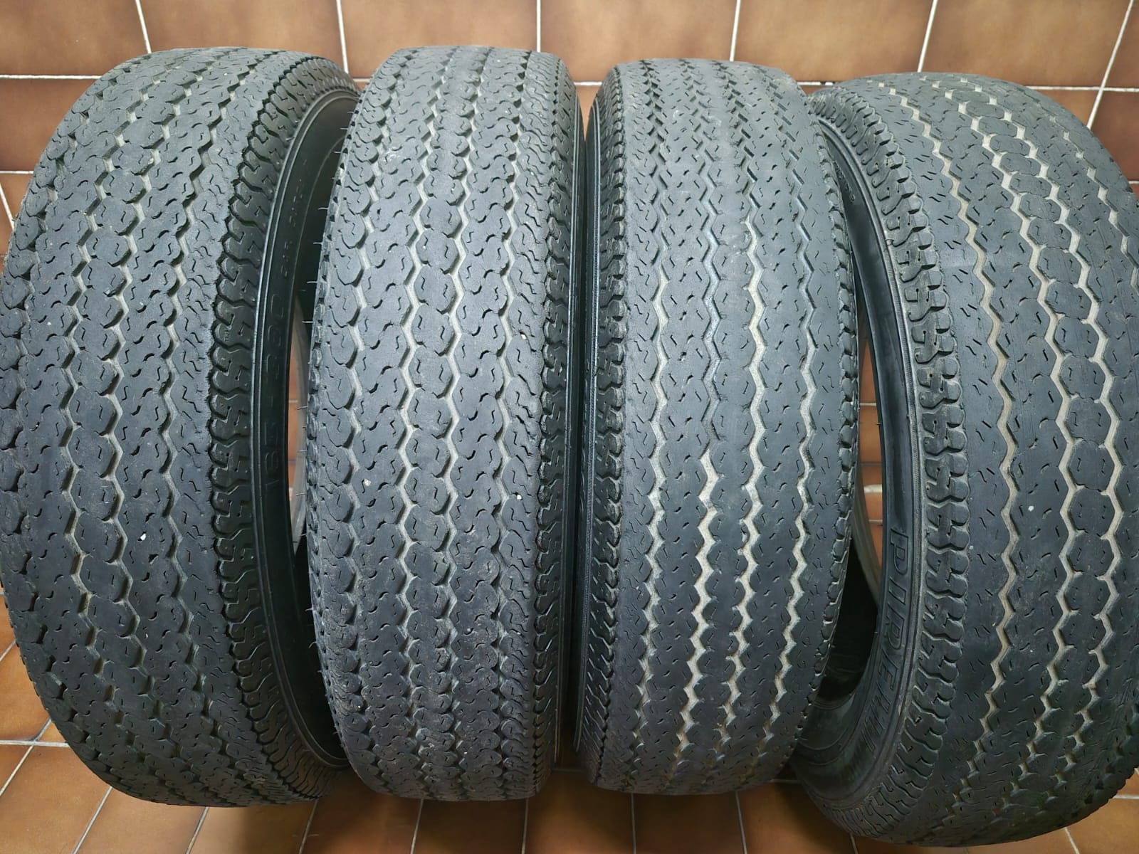 Kit 4 pneus pirelli tornado alfa  — foto 4