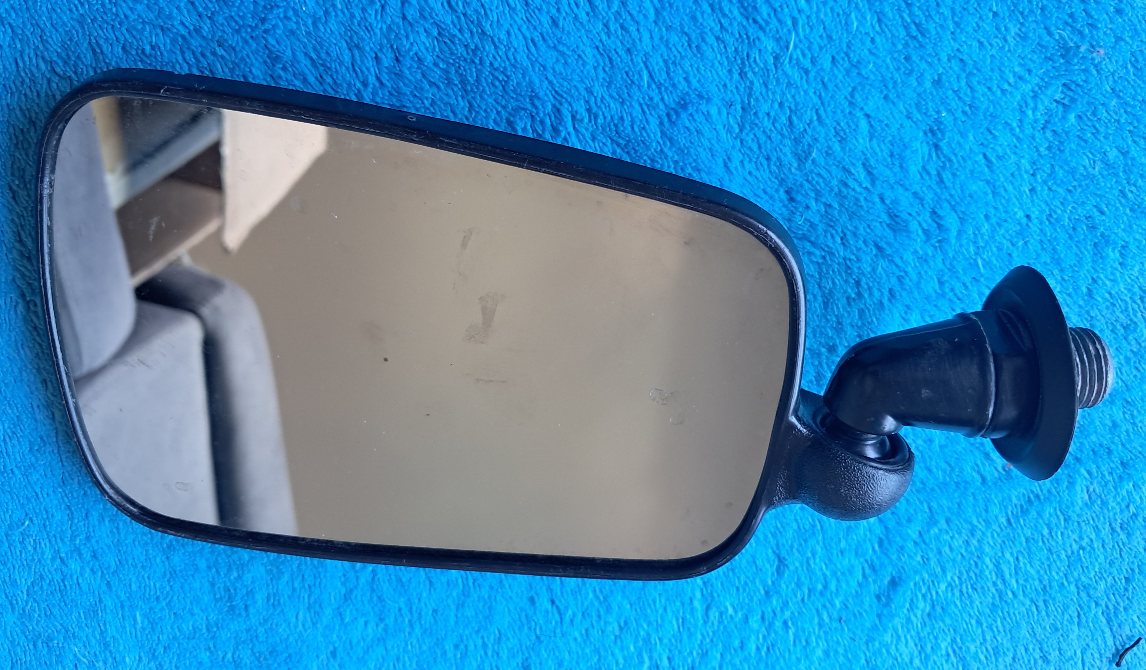 Retrovisor Flag, original.
