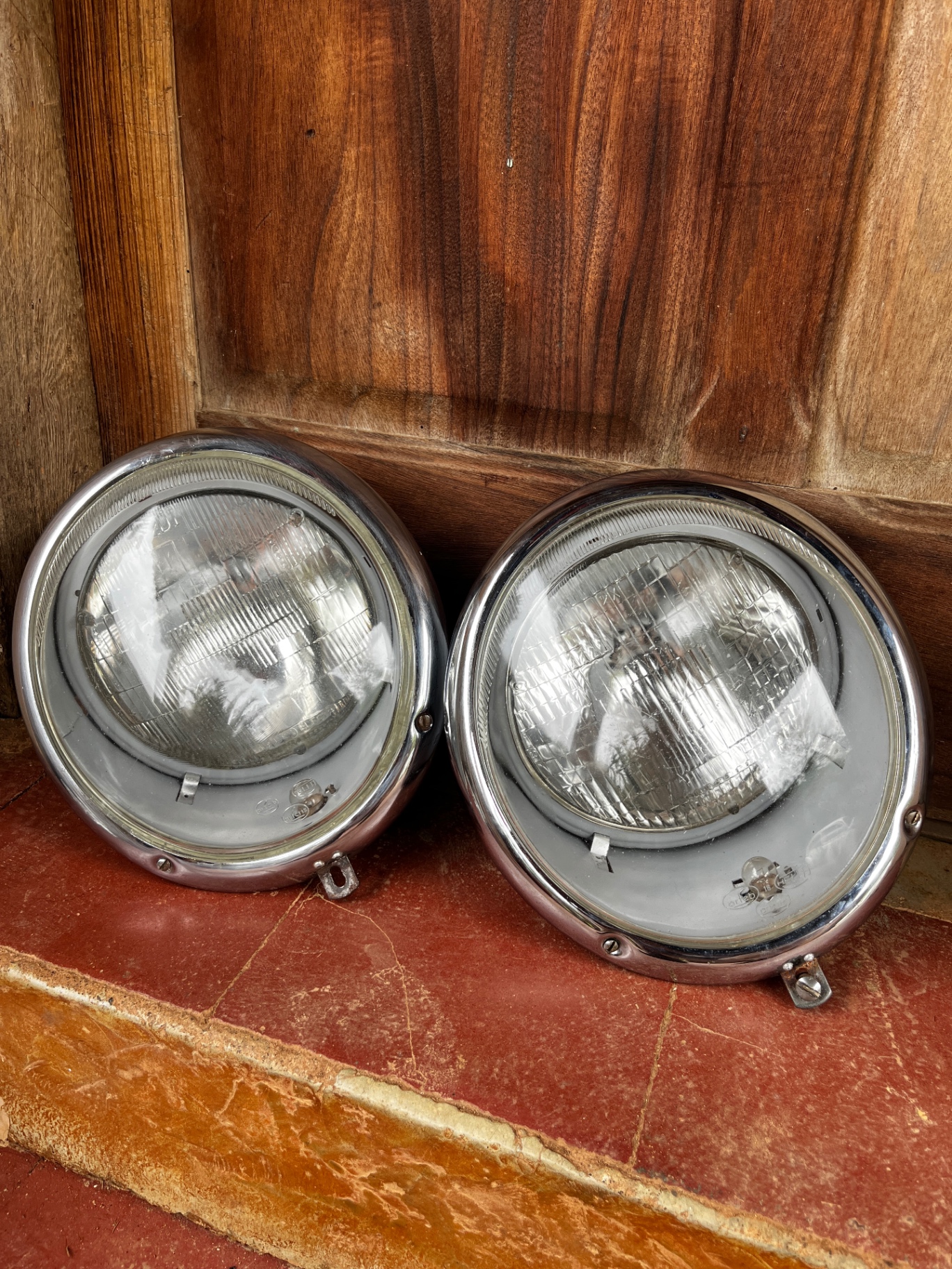Farol olho de boi Arteb hella