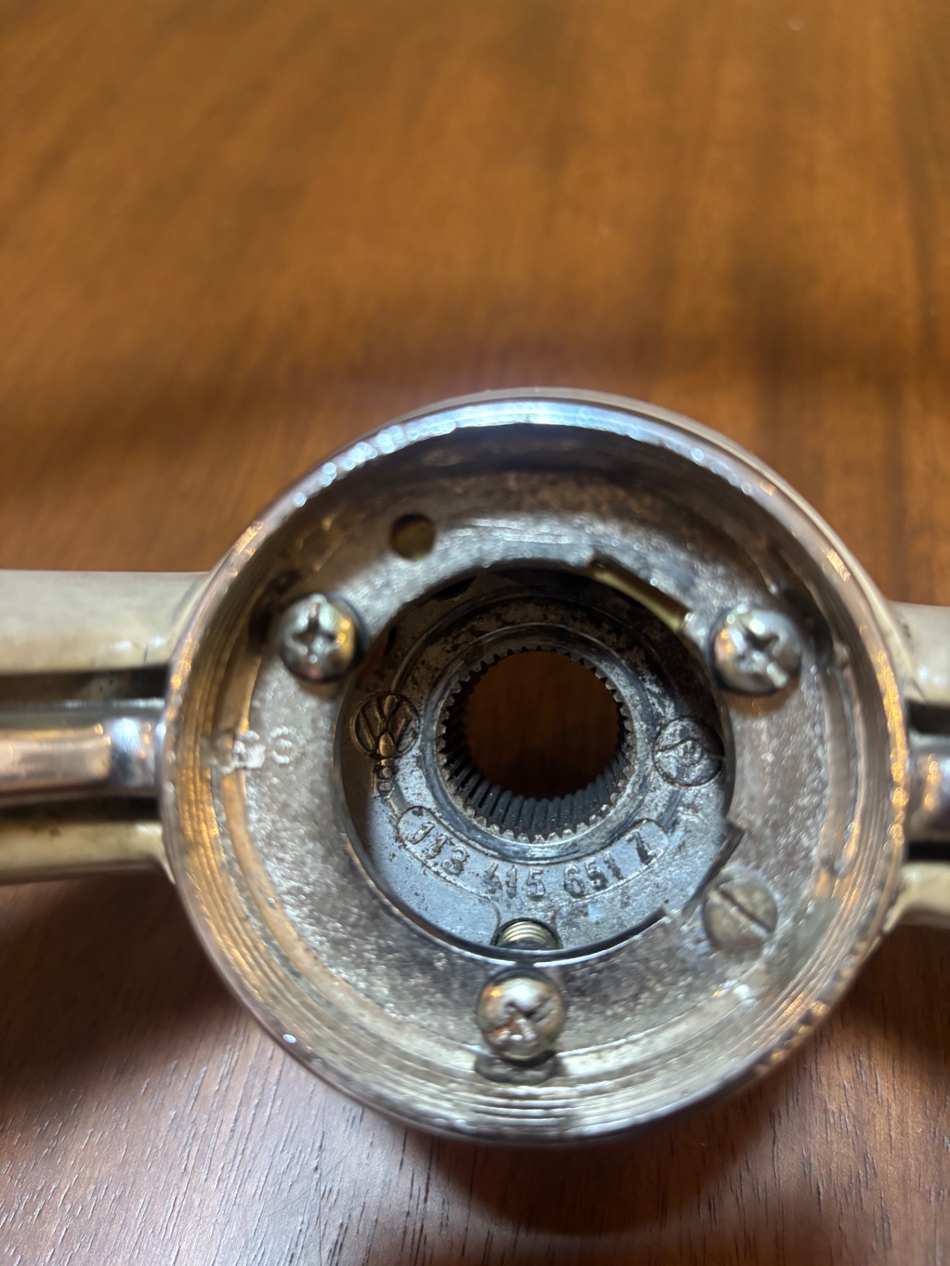 Volante cálice Marfim branco — foto 3