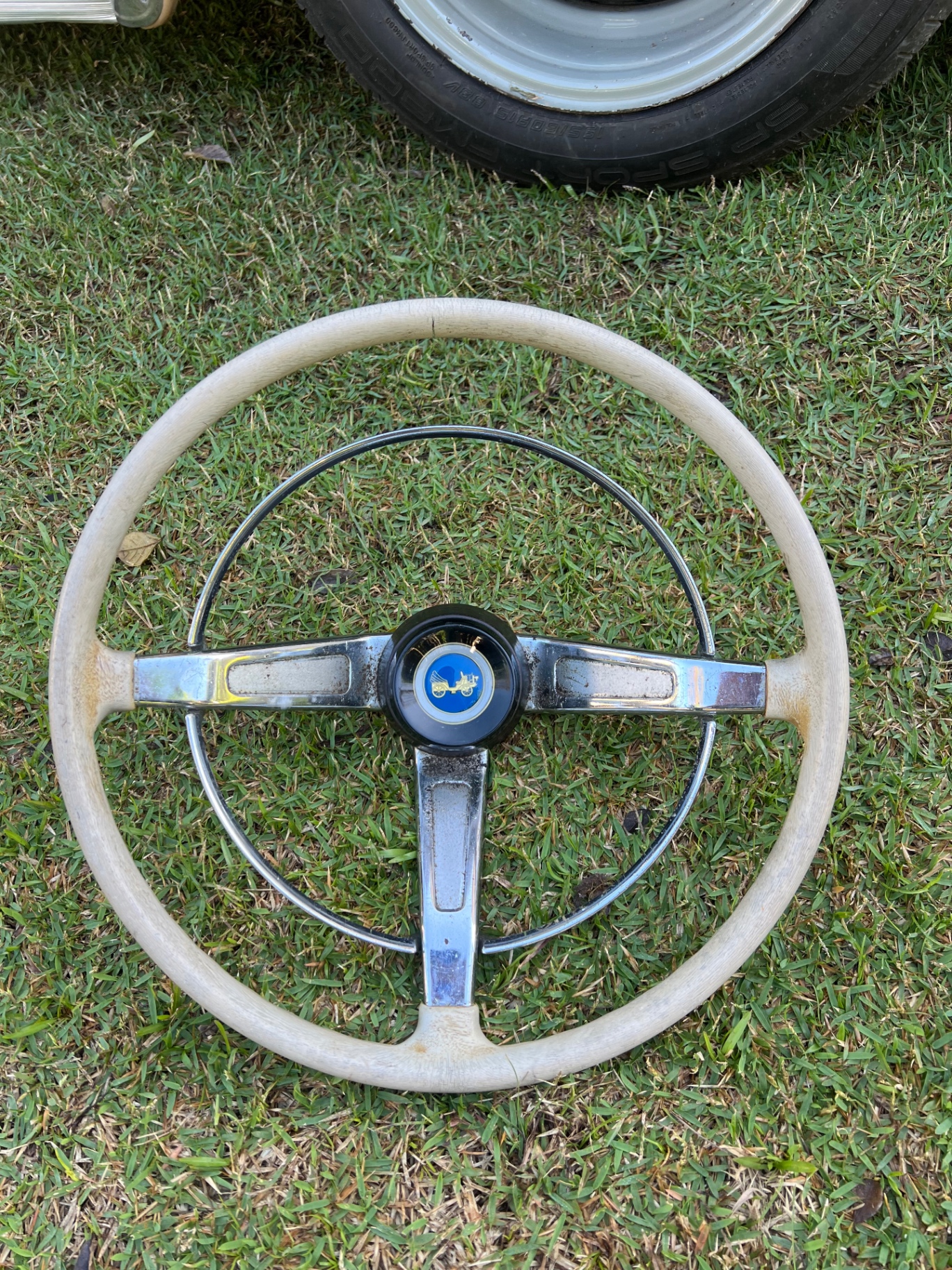 VOLANTE PETRI VDM  — foto 2
